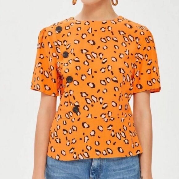 Topshop Tops - TOPSHOP Orange Leopard Animal Novelty Print Short Sleeve Blouse Top Sz 6